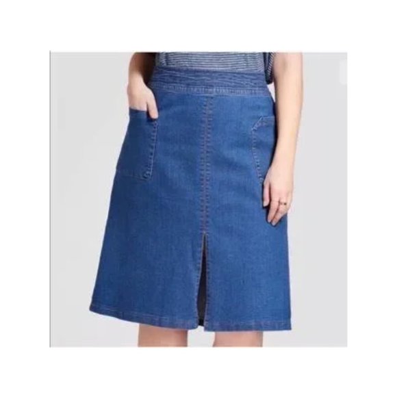 Universal Threads Skirt Women's Size 18 Blue Denim Midi front slit - Picture 4 of 4